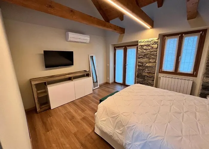 Bed & Bike La Stalla 3* Masera