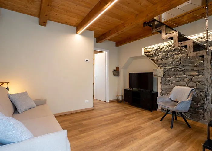 Bed & Bike La Stalla 3*